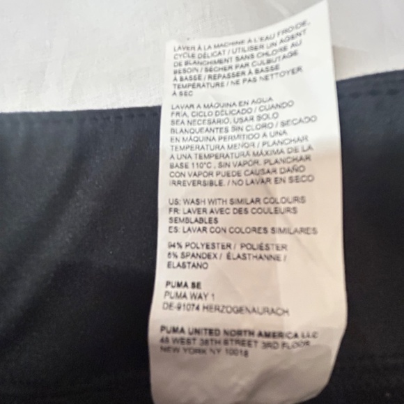 Black Puma Kids’ Leggings - Size XL (14/16) - New Without Tags - Picture 4 of 5